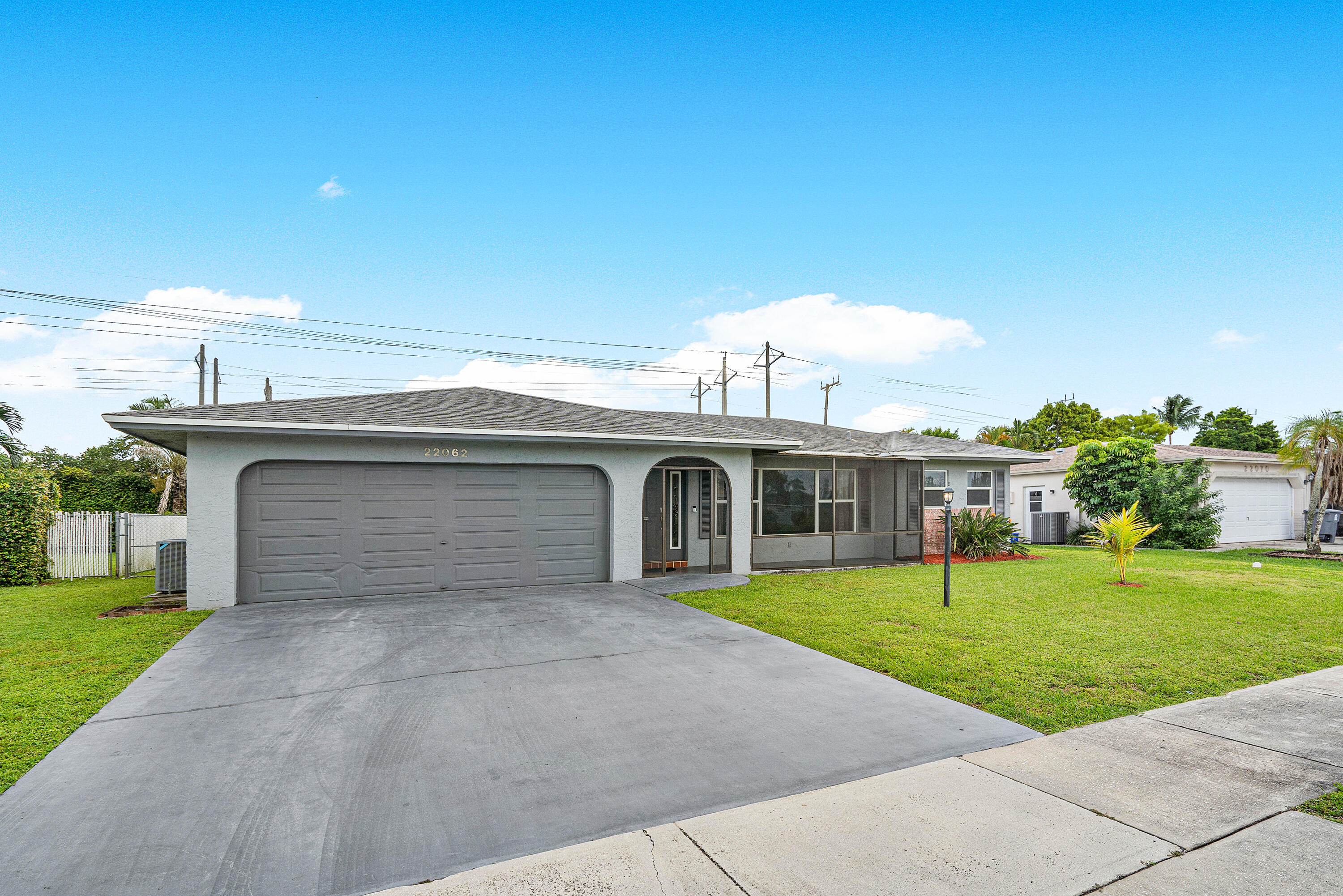 22062 Concha Avenue Boca Raton, FL 33428 - Photo 2 of 33 002-22062ConchaAvenue-BocaRaton-FL-33428