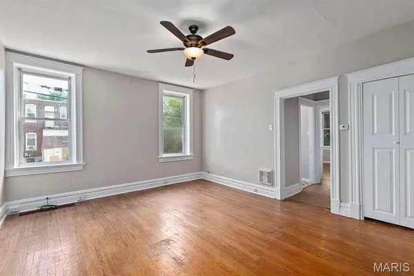 $319,900 | 3343 Virginia Avenue, St. Louis, MO 63118
