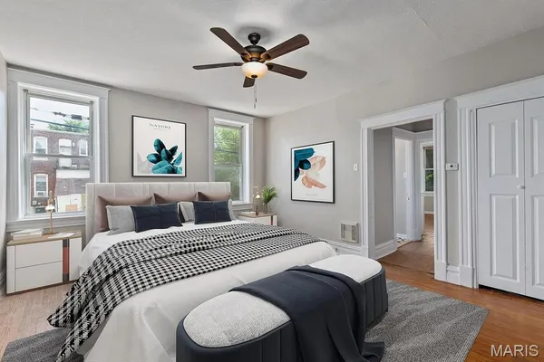 $319,900 | 3343 Virginia Avenue, St. Louis, MO 63118