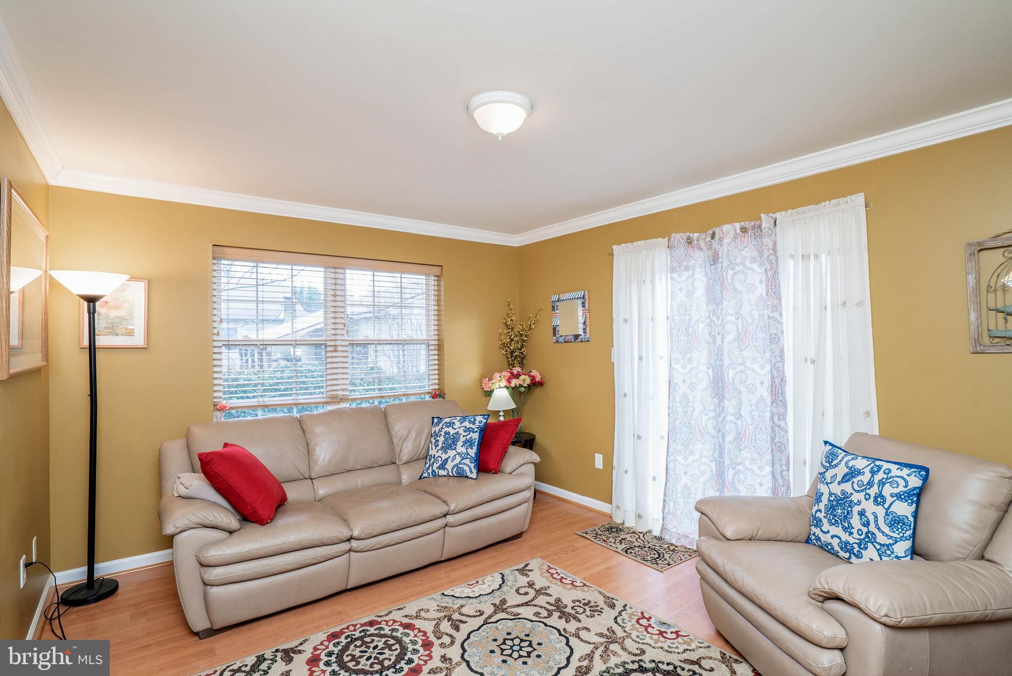 140 Roberts Road Aston, PA 19014 - Photo 16 of 35 Family Room