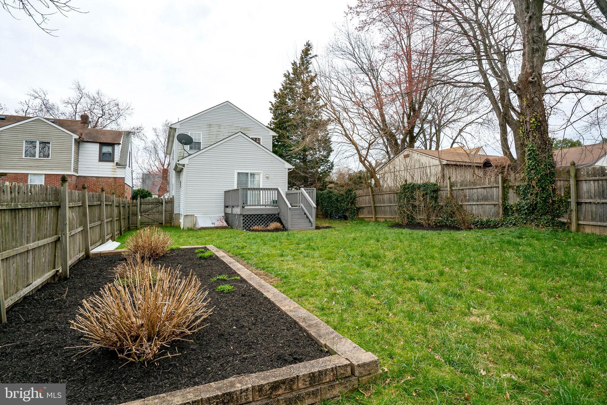 140 Roberts Road Aston, PA 19014 - Photo 34 of 35 Exterior Back