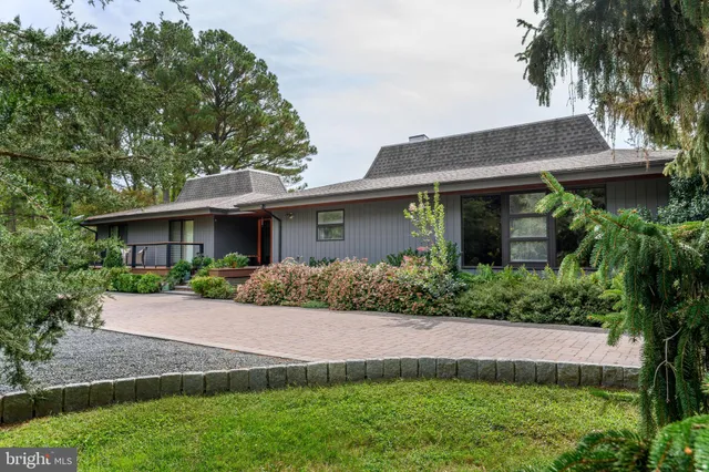 $1,600,000 | 23869 New Land Drive, St. Michaels, MD 21663