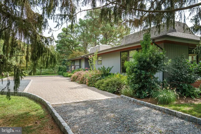 $1,600,000 | 23869 New Land Drive, St. Michaels, MD 21663