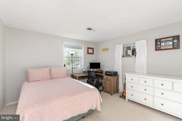 $839,000 | 6208 Redwood Lane, Alexandria, VA 22310