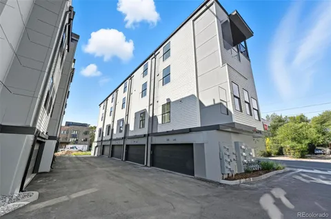 $729,999 | 1410 Pierce Street, Lakewood, CO 80214