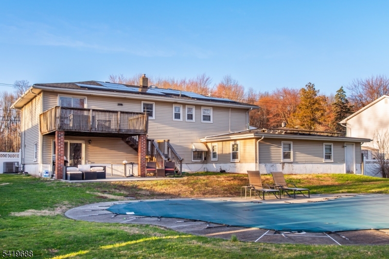 127 Horseneck Road Fairfield, NJ 07004 - Photo 29 of 34