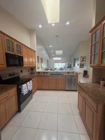 $4,300 | 7275 Summer Tree Drive, Boynton Beach, FL 33437