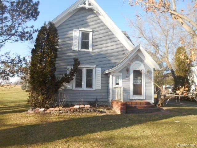 3674 South Hadley Road Hadley, MI 48440 - Photo 1 of 12 3674 Hadley (2).jpg