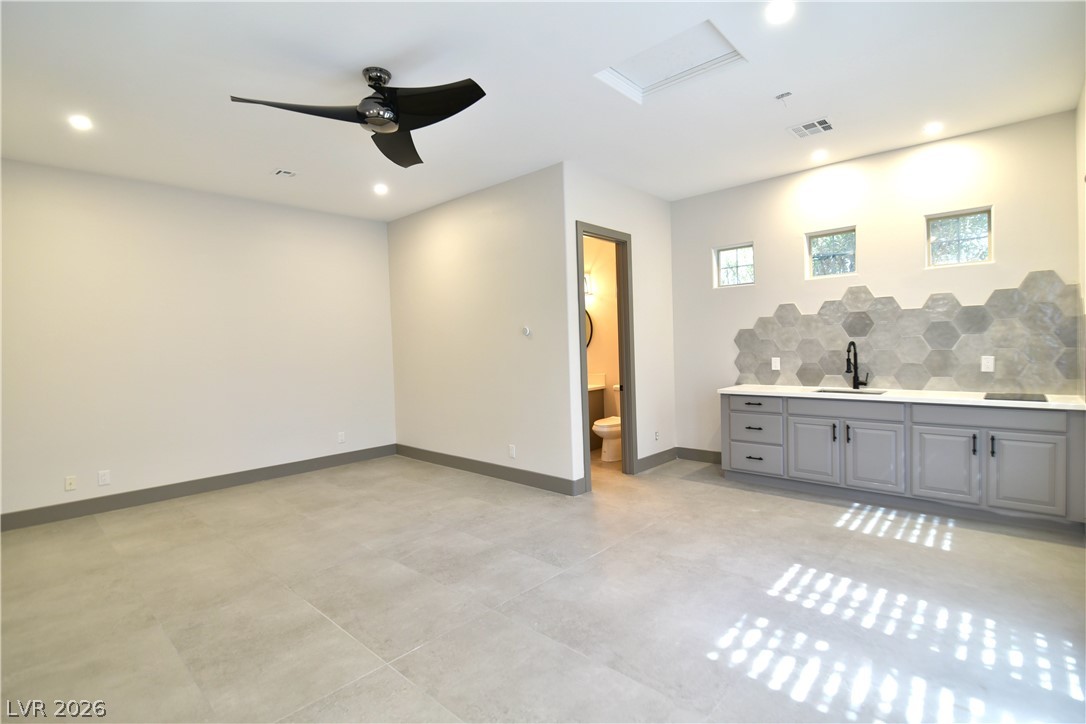 10152 Hailey Lynne Road Las Vegas, NV 89183 - Photo 43 of 51