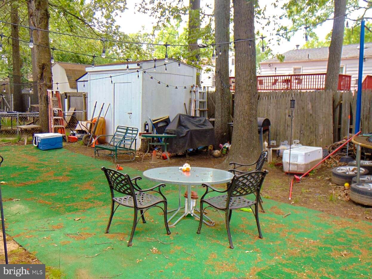 1920 Ridgeville Road Edgewater, MD 21037 - Photo 19 of 20 Nice Rear Yard, pardon the mess, it's not staying!