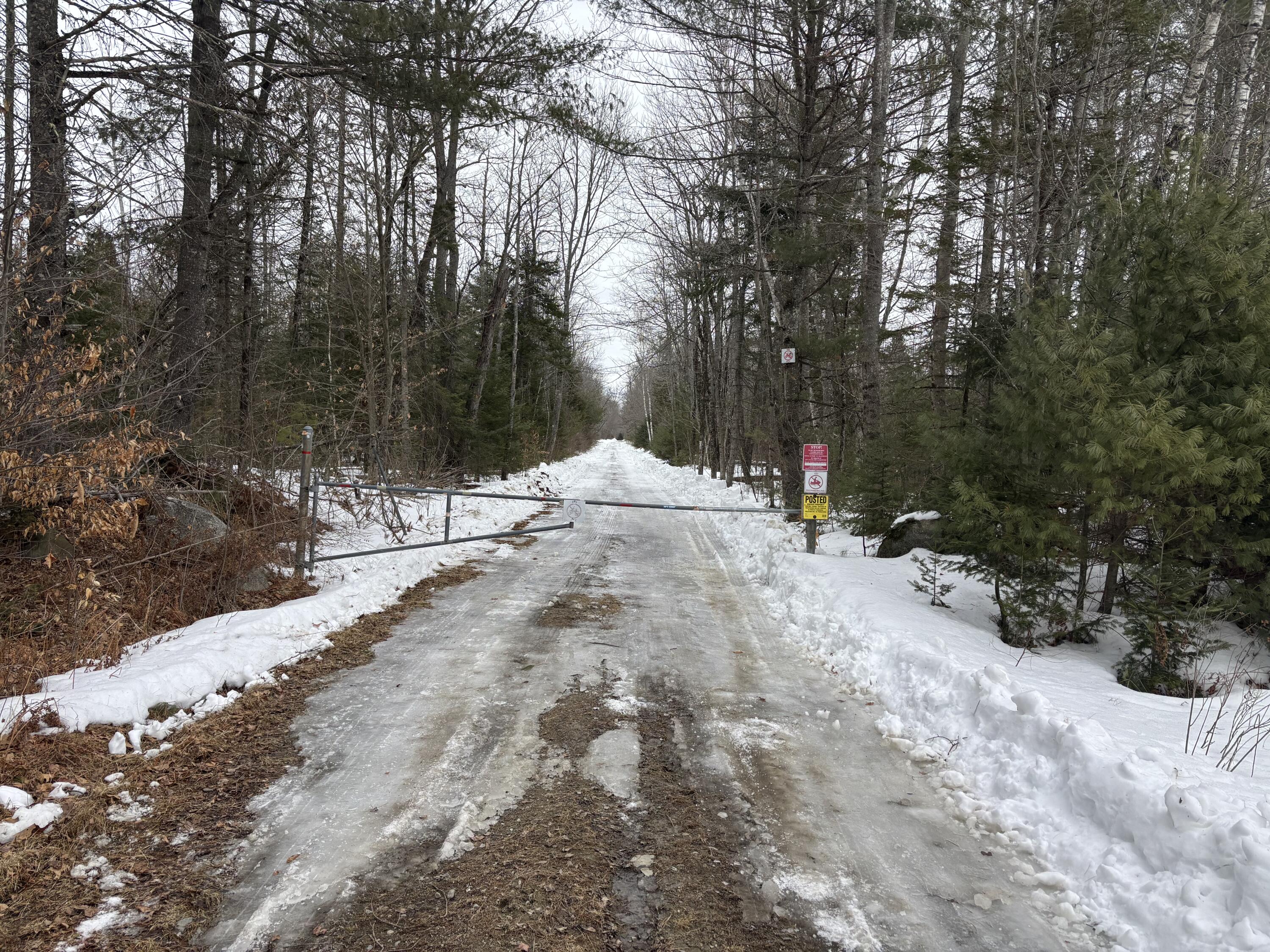 465 Powers Road Pittsfield, ME 04967 - Photo 2 of 40 IMG_6554