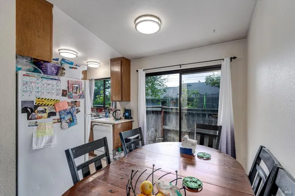 $750,000 | 2038 Terry Road, Santa Rosa, CA 95403