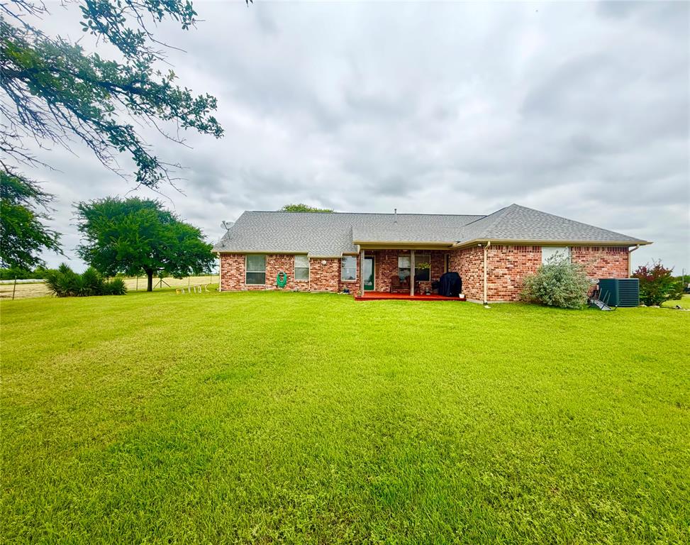 14717 Burns Branch Road Krum, TX 76249 - Photo 25 of 40