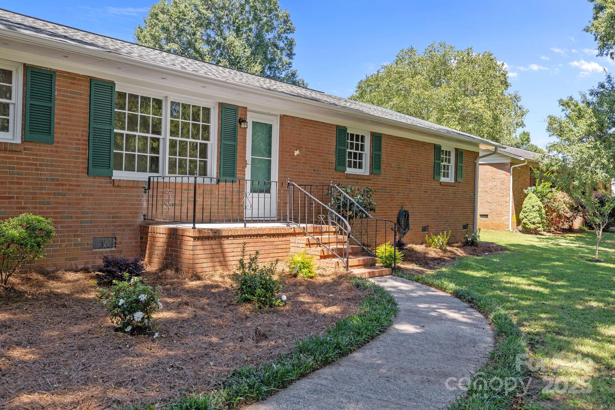 16409 Thompson Road Mint Hill, NC 28227 - Photo 4 of 44