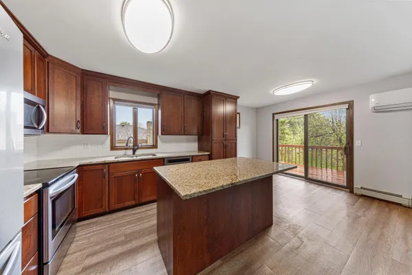$309,000 | 3 St Marks Bay, Faribault, MN 55021