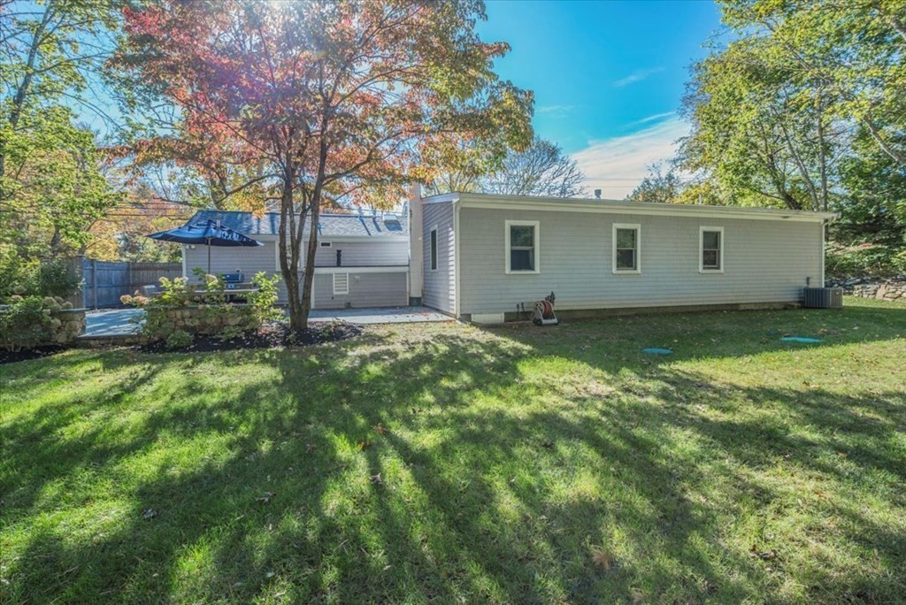 59 Marion Road Rochester, MA 02770 - Photo 24 of 28