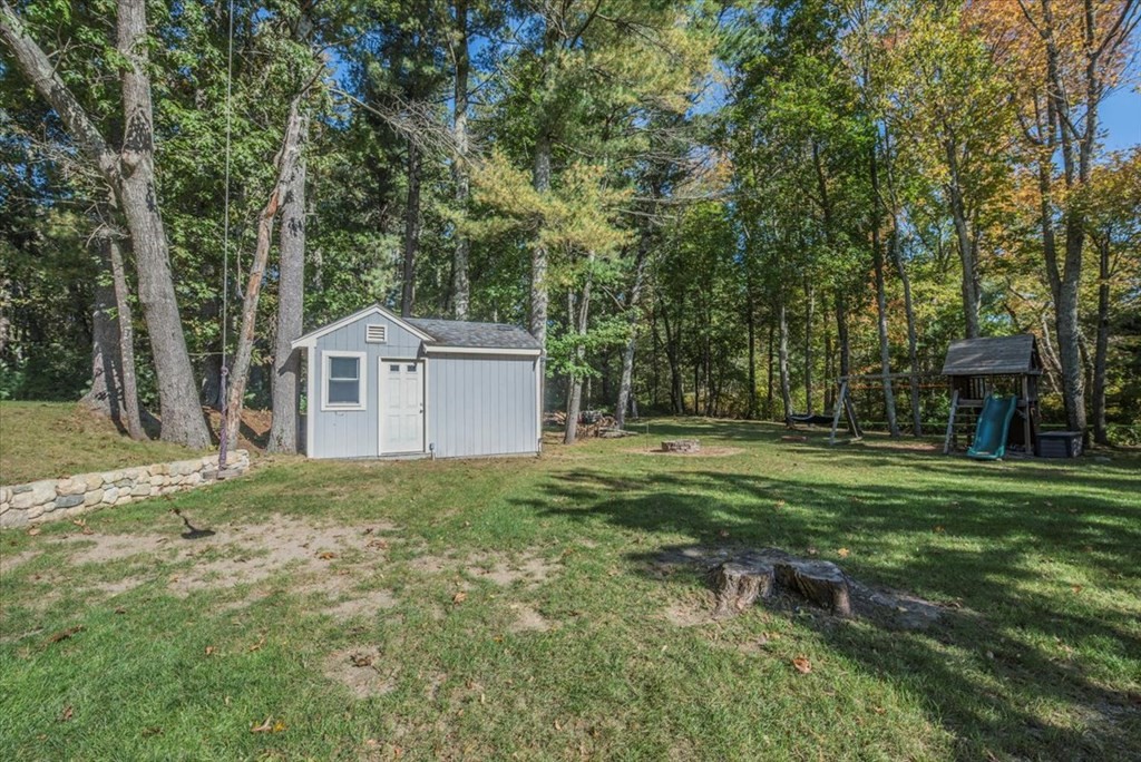 59 Marion Road Rochester, MA 02770 - Photo 26 of 28