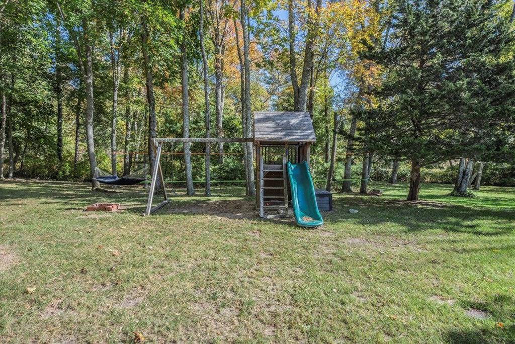 59 Marion Road Rochester, MA 02770 - Photo 27 of 28