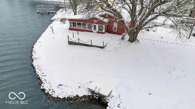 $1,350,000 | 9405 East Southshore Drive, Unionville, IN 47468