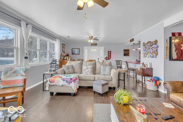 $1,350,000 | 9405 East Southshore Drive, Unionville, IN 47468