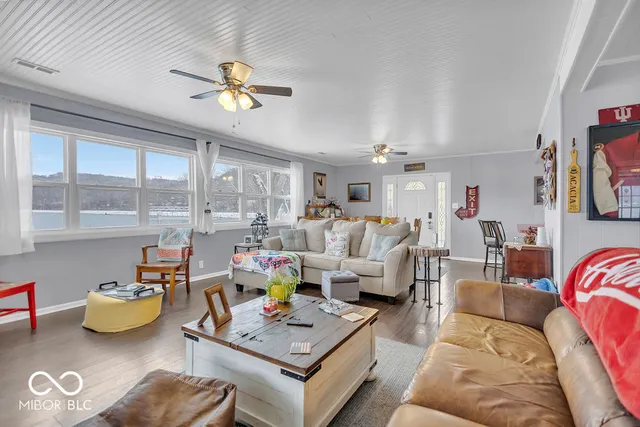 $1,350,000 | 9405 East Southshore Drive, Unionville, IN 47468