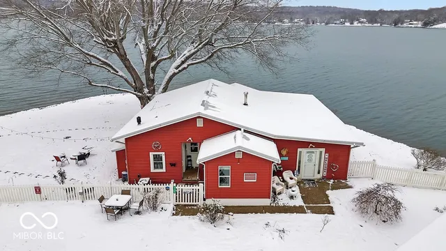 $1,350,000 | 9405 East Southshore Drive, Unionville, IN 47468