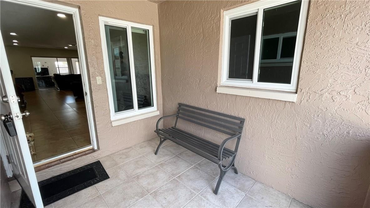 9220 Southwest 18th Road Boca Raton, FL 33428 - Photo 5 of 45 Photo 5
