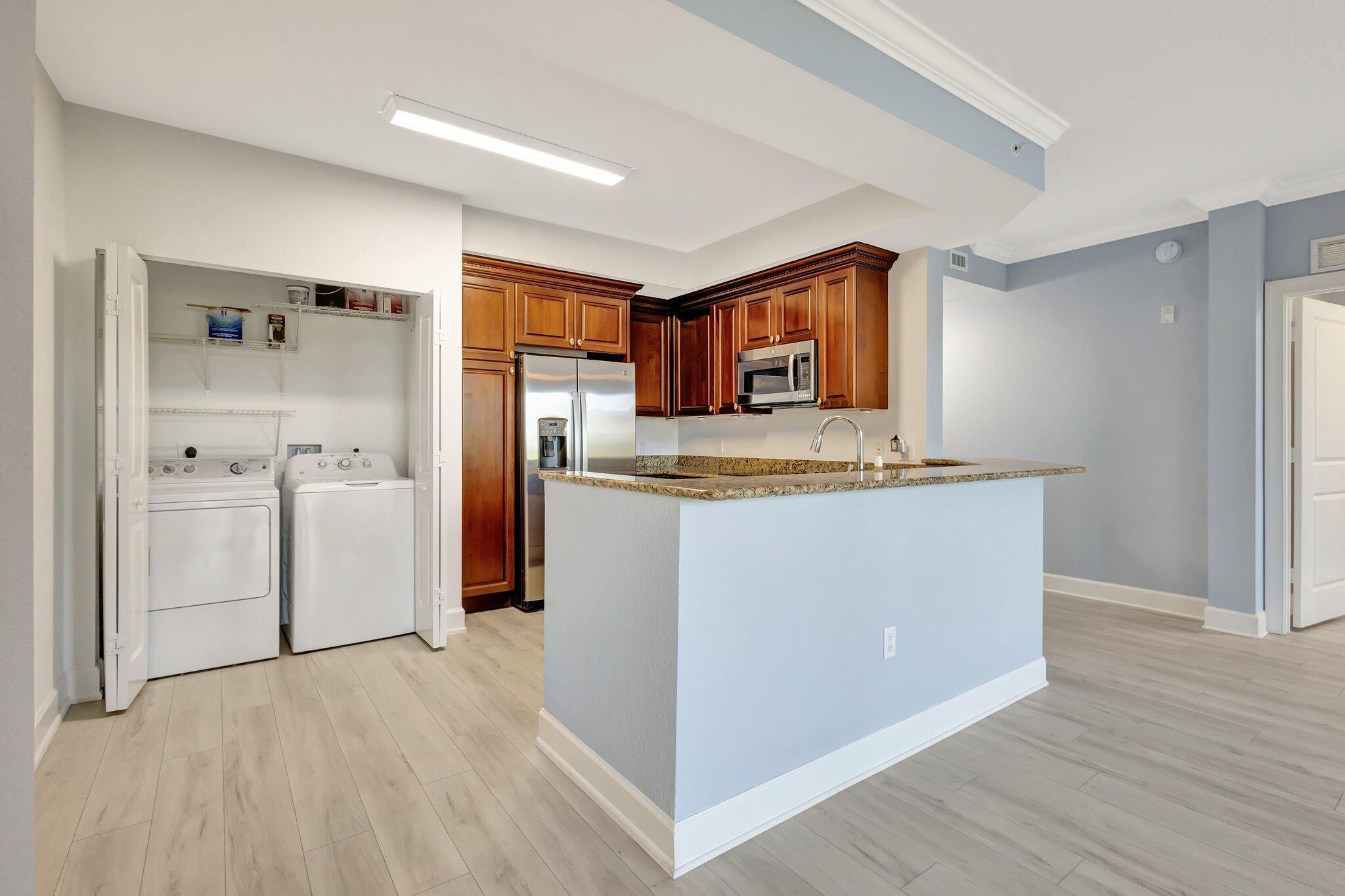1690 Renaissance Commons Boulevard, Unit 1401 Boynton Beach, FL 33426 - Photo 8 of 41