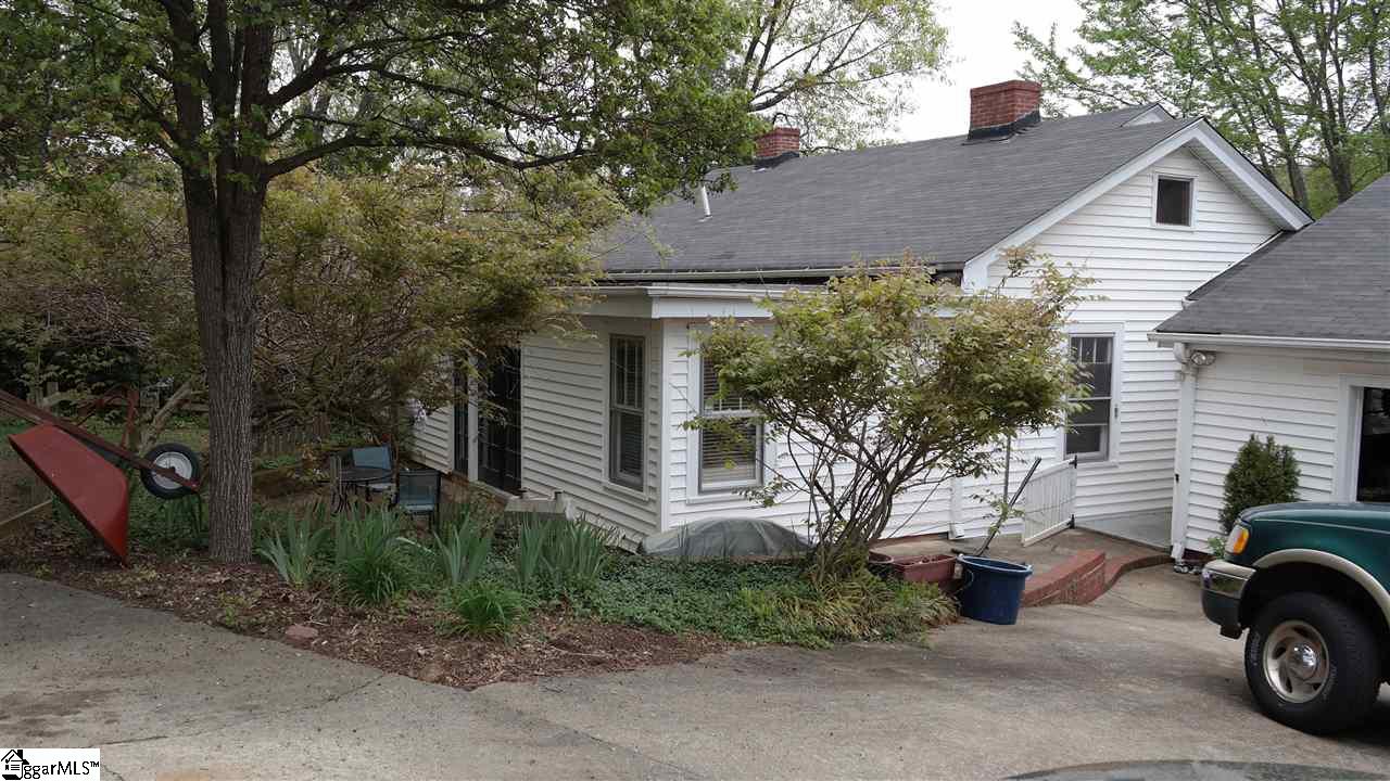 219 St Mark Road Taylors, SC 29687 - Photo 7 of 22 Gallery Image 7