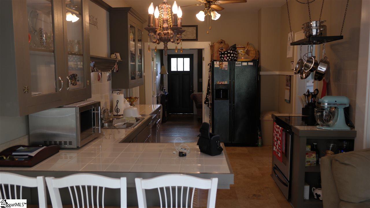 219 St Mark Road Taylors, SC 29687 - Photo 8 of 22 Gallery Image 8
