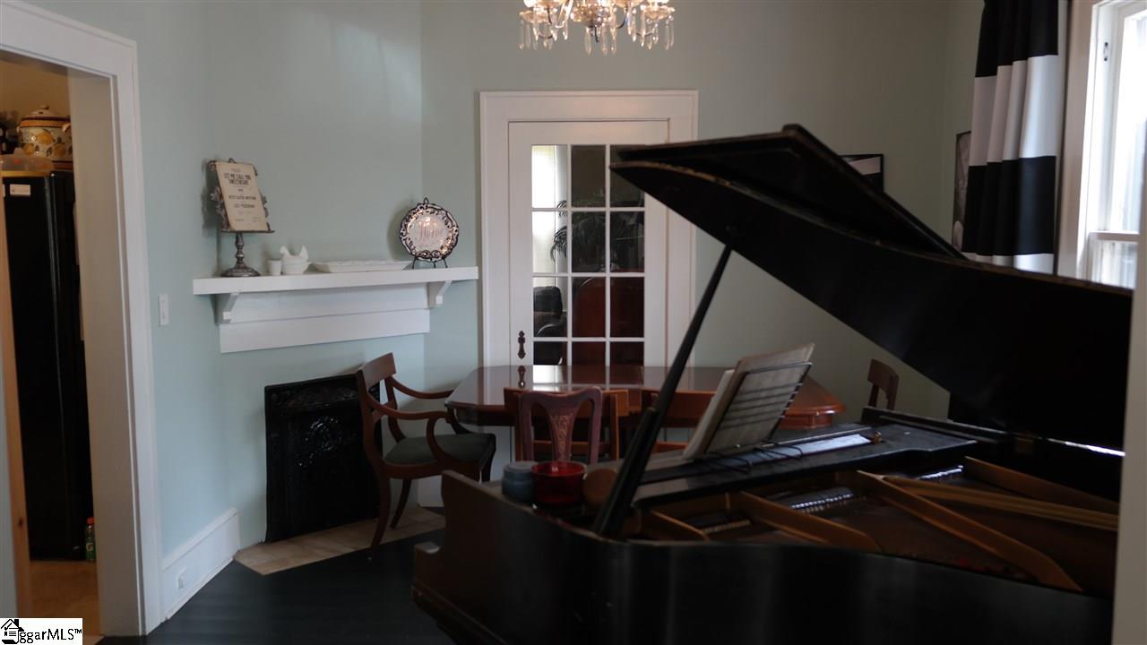 219 St Mark Road Taylors, SC 29687 - Photo 10 of 22 Gallery Image 10