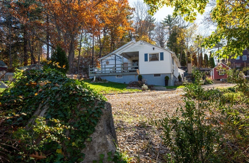 24 Wolf Hill Road Gloucester, MA 01930 - Photo 1 of 22