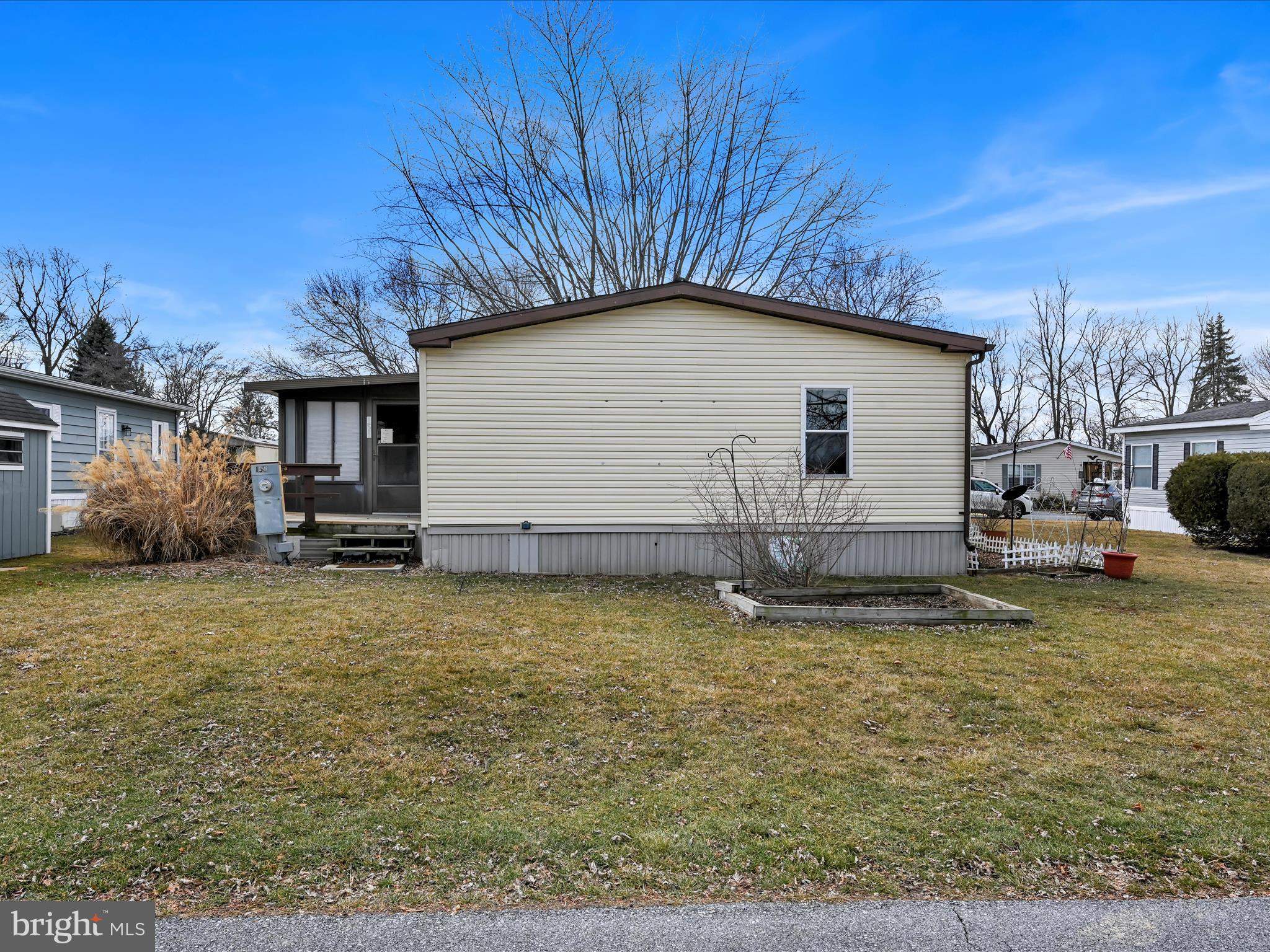 155 Northcrest Acres Lebanon, PA 17046 - Photo 25 of 27 Side View