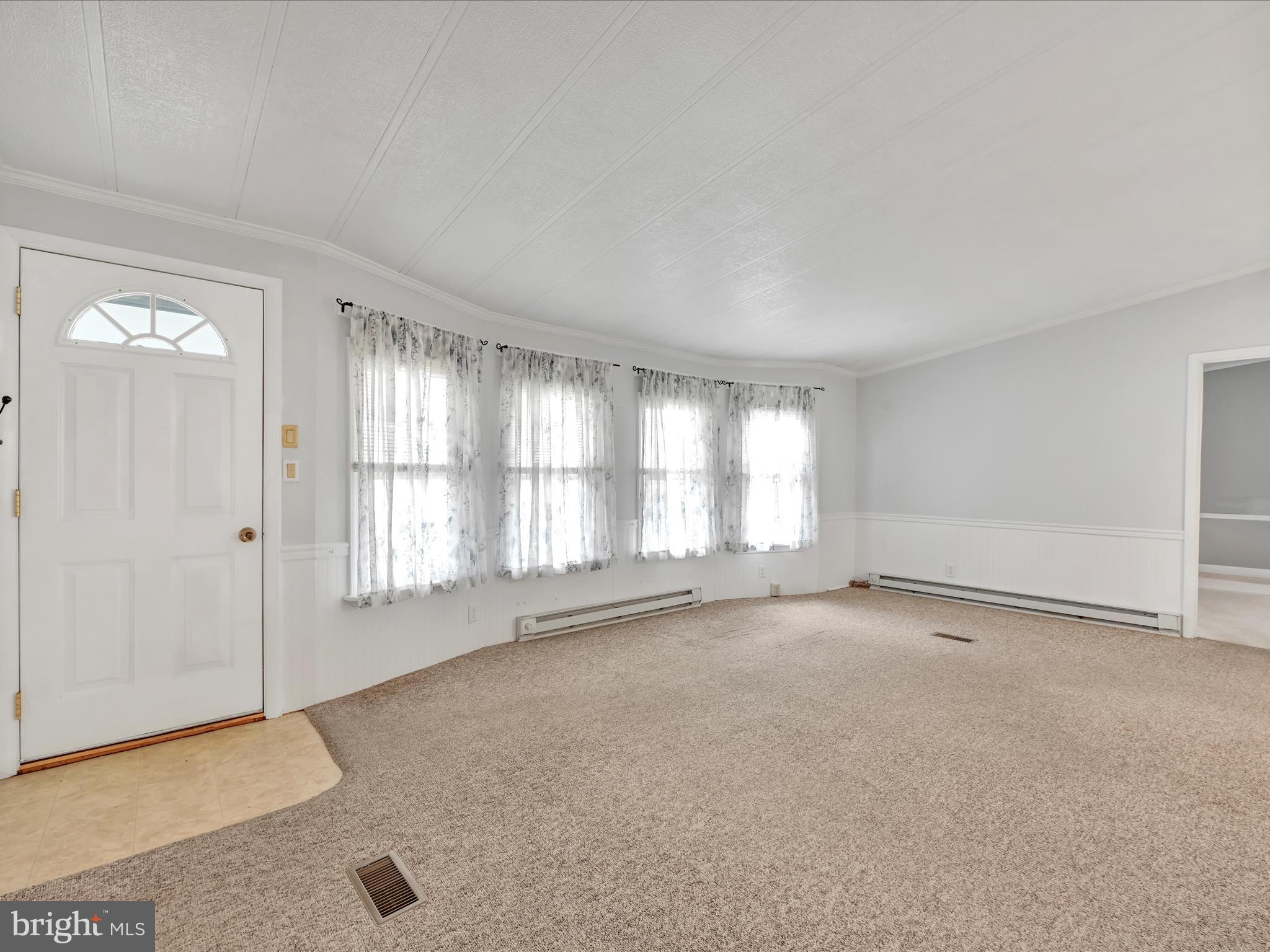 155 Northcrest Acres Lebanon, PA 17046 - Photo 3 of 27 Living Room