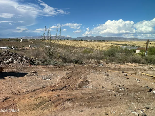 $195,000 | 2070 East Gleeson Road, Tombstone, AZ 85638