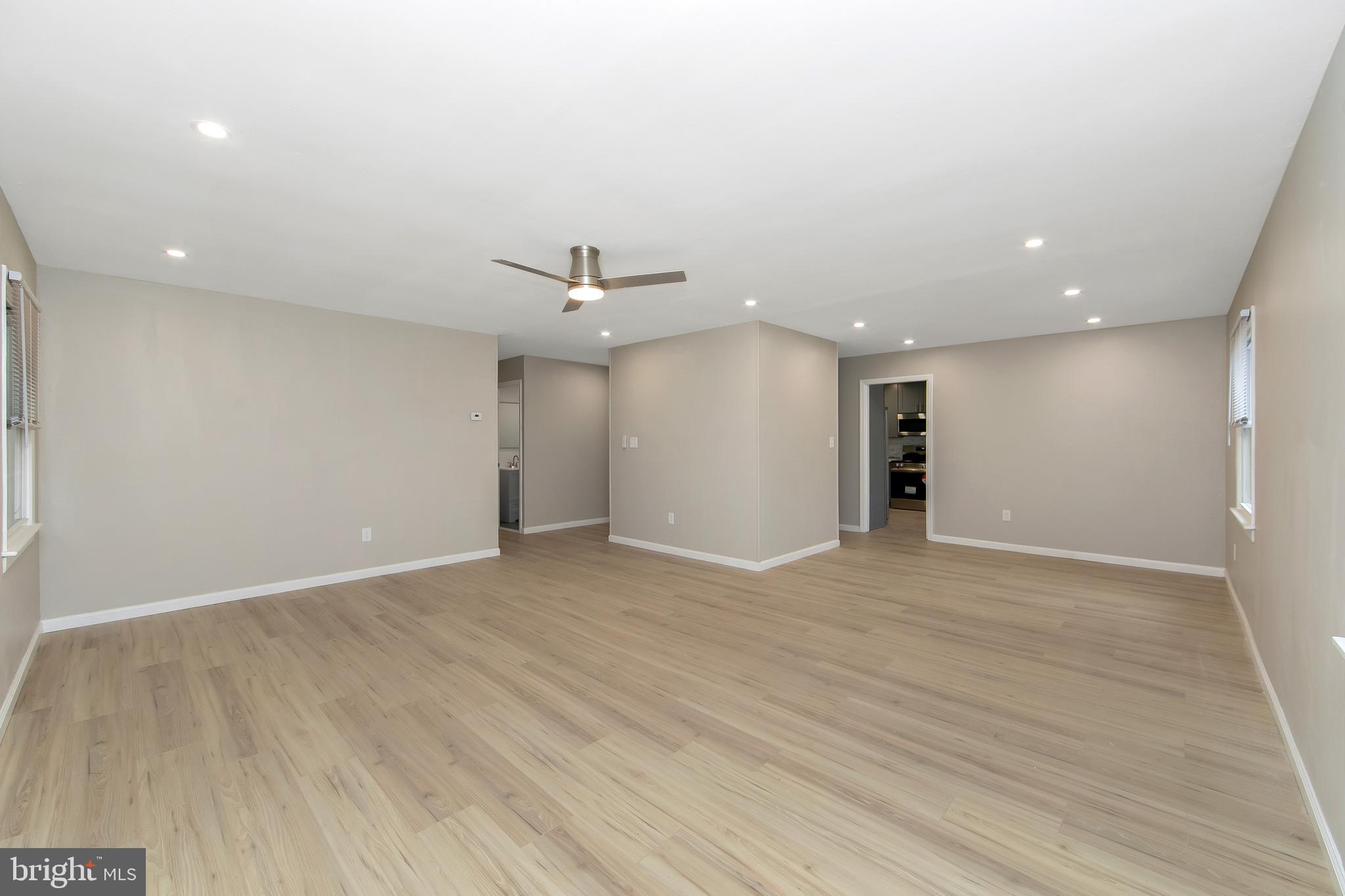 2 South Sunset Road Willingboro, NJ 08046 - Photo 12 of 27
