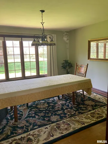 $305,000 | 909 South Spring Street, Geneseo, IL 61254