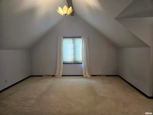 $305,000 | 909 South Spring Street, Geneseo, IL 61254