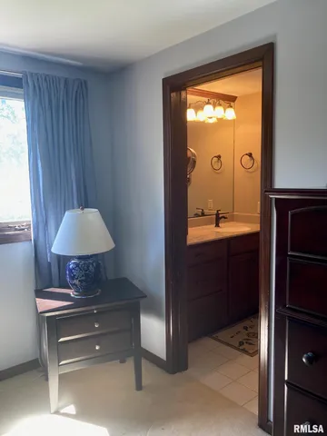 $305,000 | 909 South Spring Street, Geneseo, IL 61254