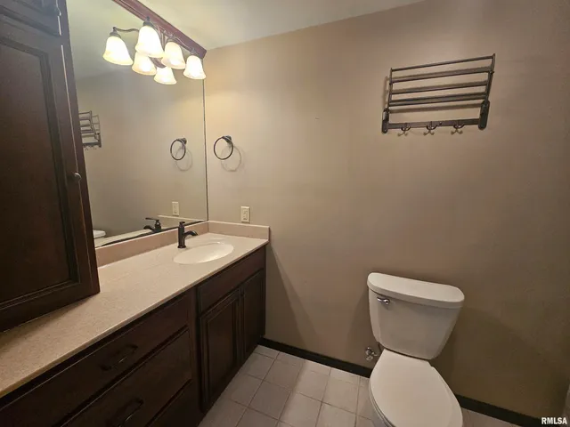 $305,000 | 909 South Spring Street, Geneseo, IL 61254