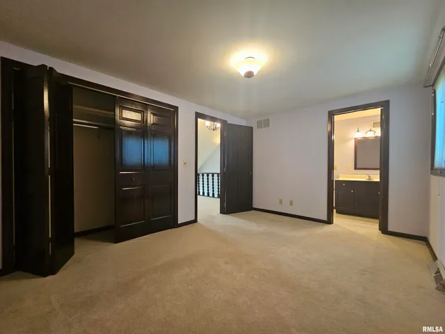 $305,000 | 909 South Spring Street, Geneseo, IL 61254