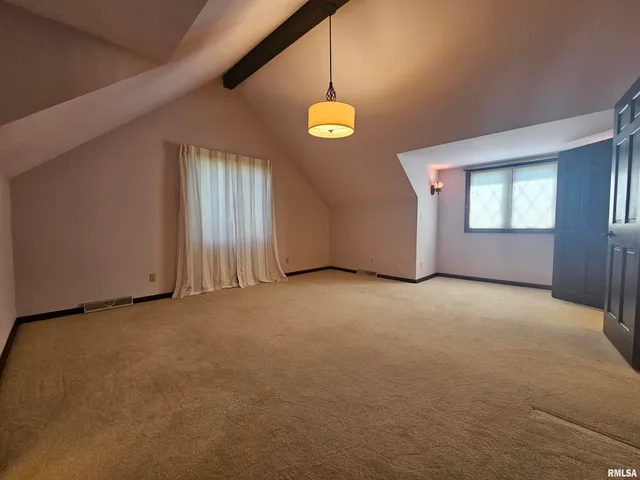 $305,000 | 909 South Spring Street, Geneseo, IL 61254