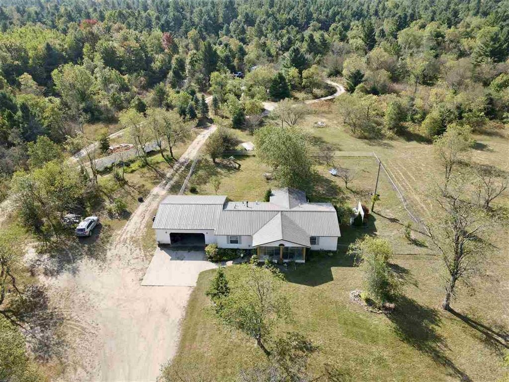 4930 Doerr Road Mancelona, MI 49659 - Photo 16 of 29 Gallery Image 16
