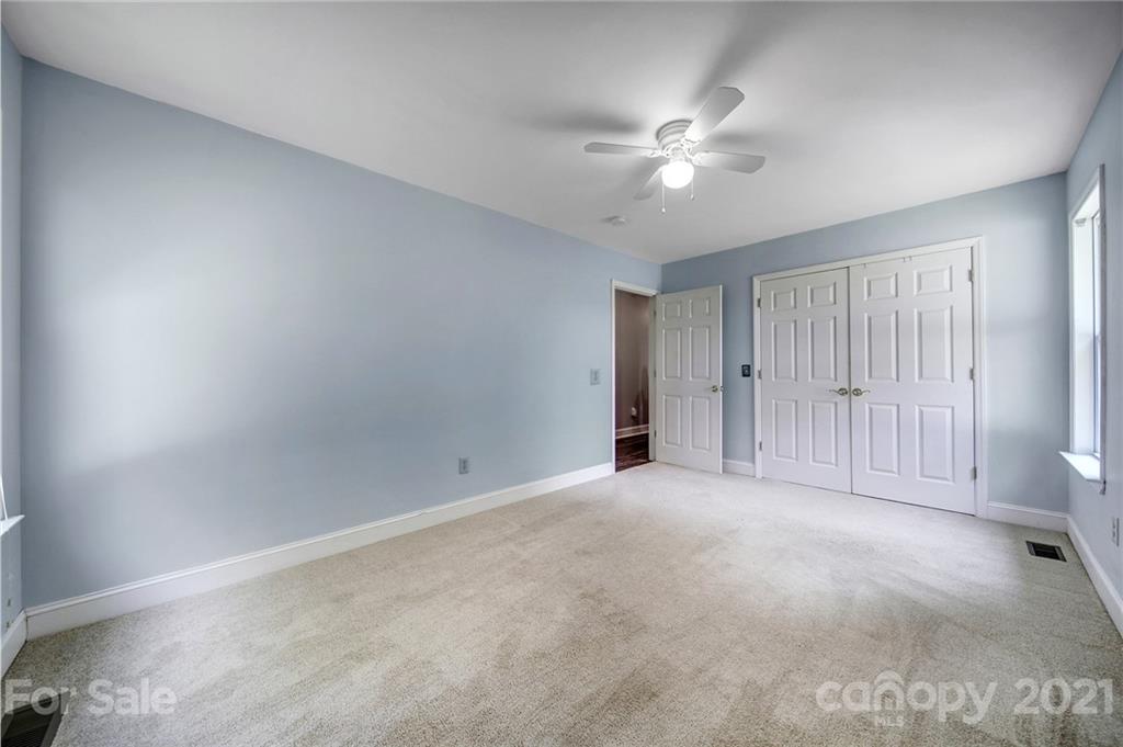 11900 Sam Black Road Midland, NC 28107 - Photo 19 of 39 Gallery Image 19