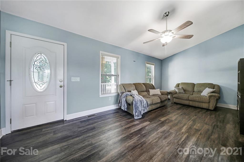 11900 Sam Black Road Midland, NC 28107 - Photo 3 of 39 Gallery Image 3