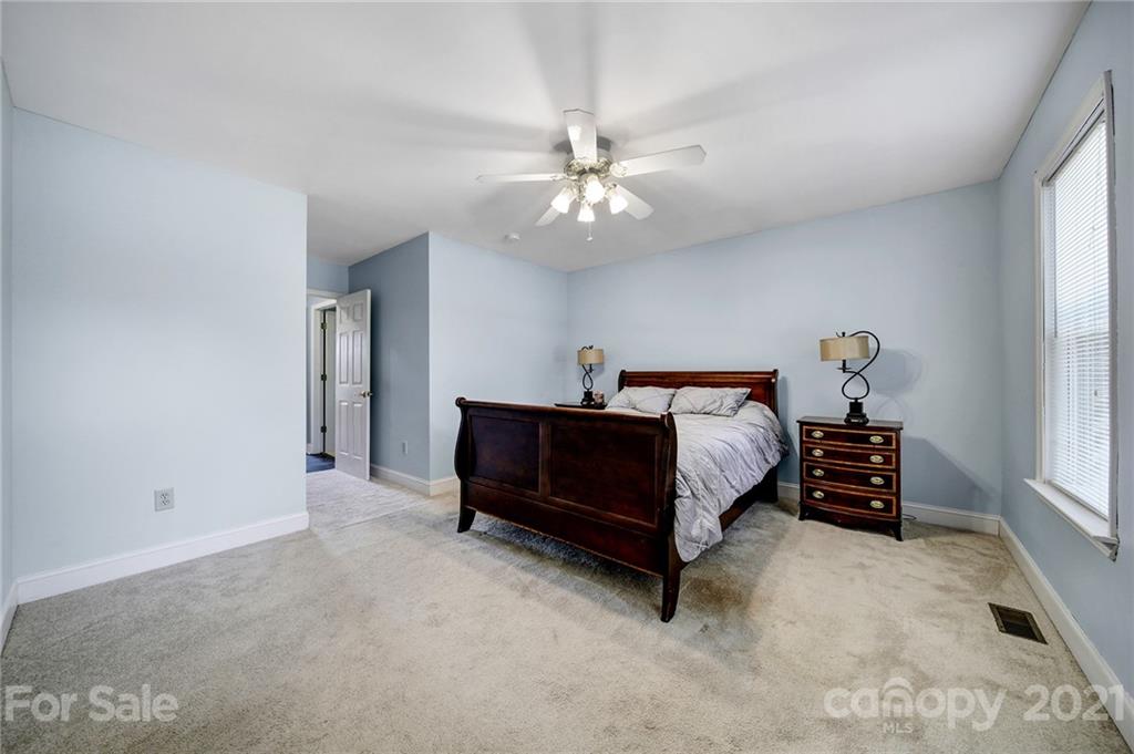11900 Sam Black Road Midland, NC 28107 - Photo 24 of 39 Gallery Image 24