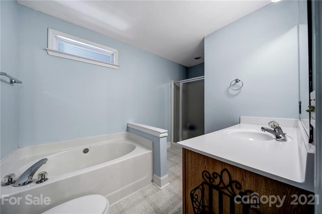 11900 Sam Black Road Midland, NC 28107 - Photo 25 of 39 Gallery Image 25
