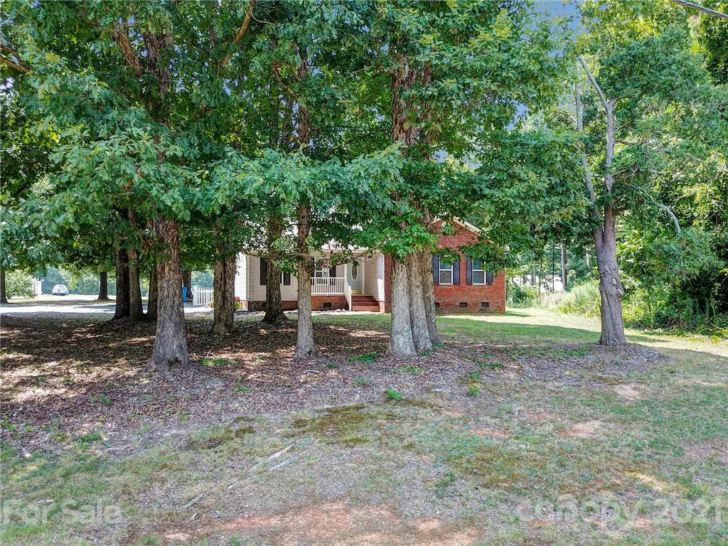 11900 Sam Black Road Midland, NC 28107 - Photo 34 of 39 Gallery Image 34