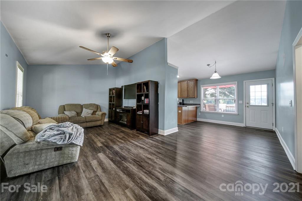 11900 Sam Black Road Midland, NC 28107 - Photo 5 of 39 Gallery Image 5