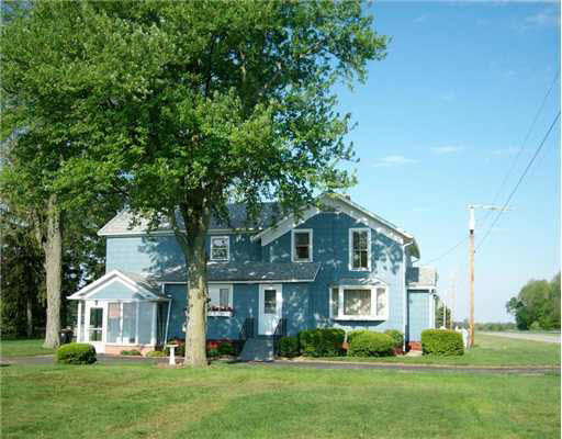 11192 Pierce Road Wakarusa, IN 46573 - Photo 1 of 7